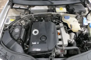 Set - VW Passat Kühlrohr Rohr Leitung Wasserschlauch Kühlwasserschlauch AWT - Bild 1