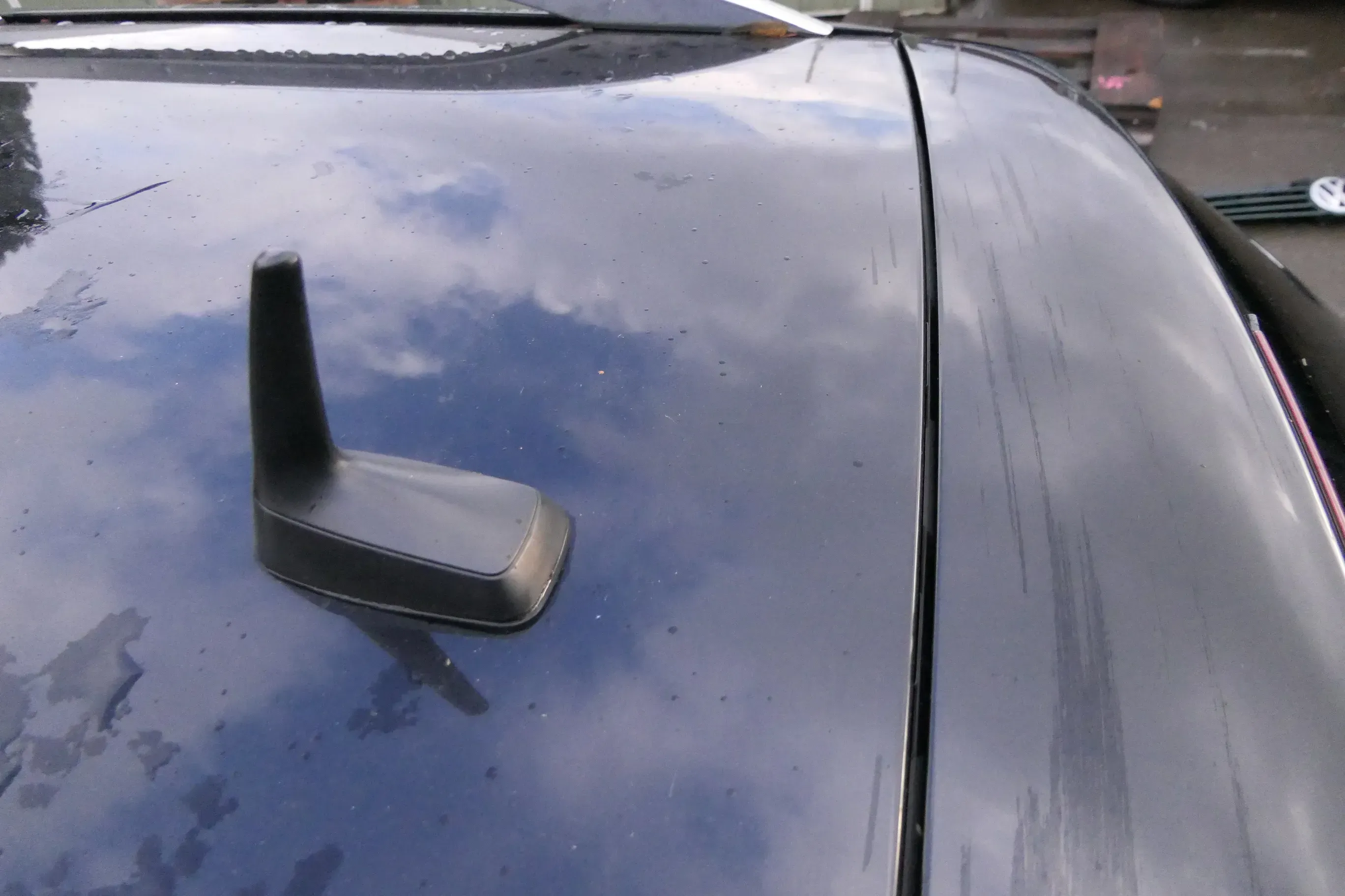 Audi A4 8E Antenne 8E9035503T original für Navi - Bild 1