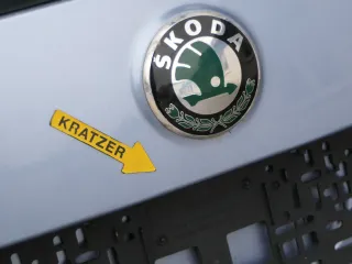 Skoda Roomster 5J Heckklappe hinten Kofferraumklappe mit Scheibe blau LF5Y - Bild 10