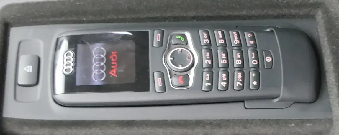 OHNE AKKU AUDI Peiker Autotelefon Audi A4 A5 A6 A8 Q5 Q7 Telefon 4F0910393A Adap - Bild 1
