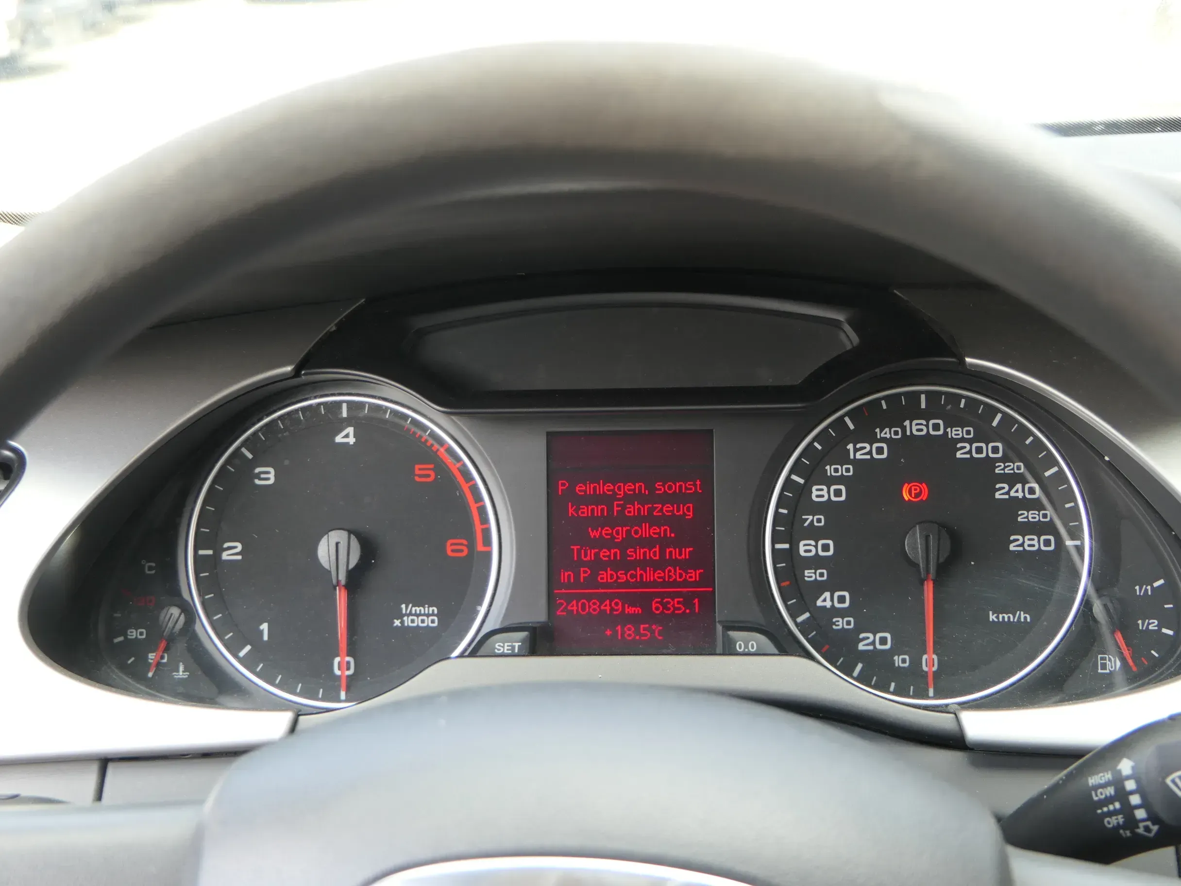 Audi A4 8K Tacho Tachometer Kombiinstrument 8K0920900DX 2.0 3.0 2.7TDI 240.000km - Bild 1