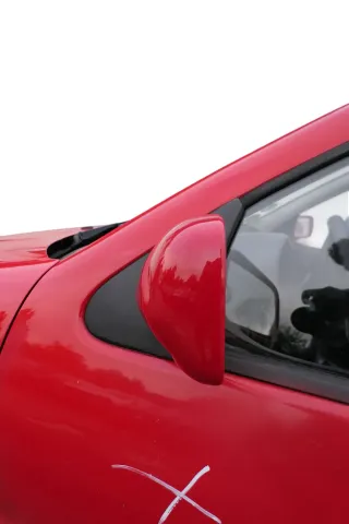 VW Polo 6N mechanisch manuell Spiegel Außenspiegel links rot LP3G - Bild 5