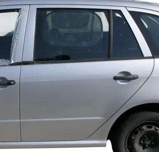 Fabia 6Y Combi Variant Kombi Tür hinten links silber grau LF7T ohne Anbauteile - Bild 1