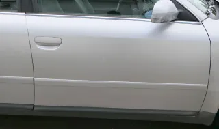 Audi A6 4B C5 Tür nur Türblatt vorne rechts Beifahrertür silber grau LY7W - Bild 1