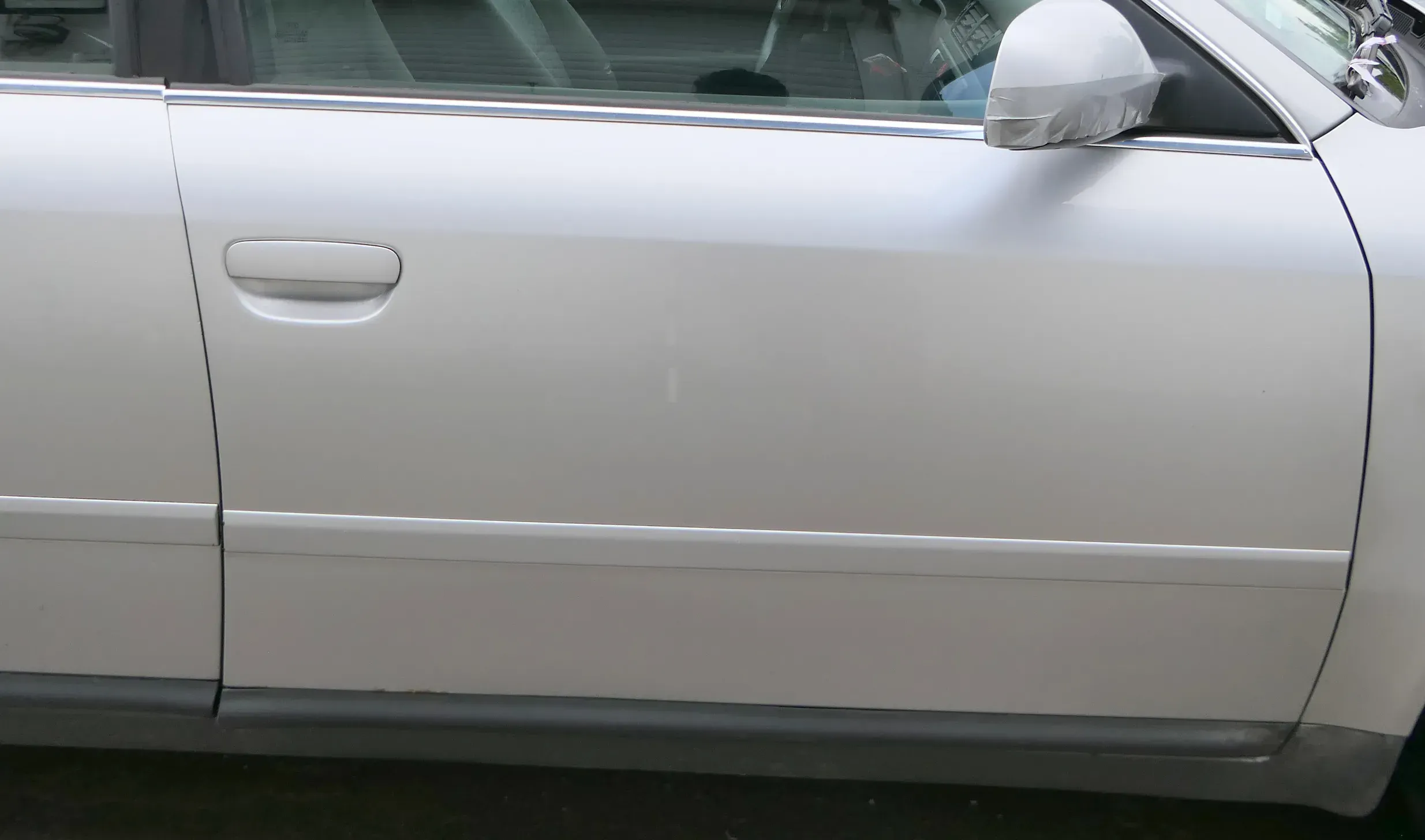 Audi A6 4B C5 Tür nur Türblatt vorne rechts Beifahrertür silber grau LY7W - Bild 1