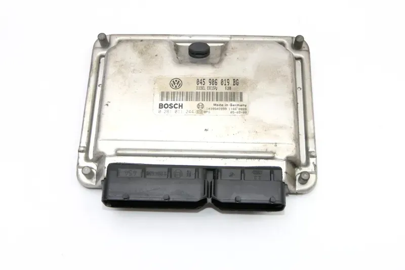 Seat Ibiza 6L Steuergerät Motor 045906019BG 1,4 55kw 75PS AMF TDI - Bild 1