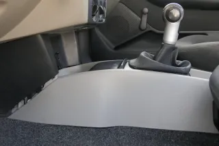 Skoda Fabia 6Y Mittelkonsole Mitteltunnel um Schaltung 6Y0863242  QZY grau - Bild 2