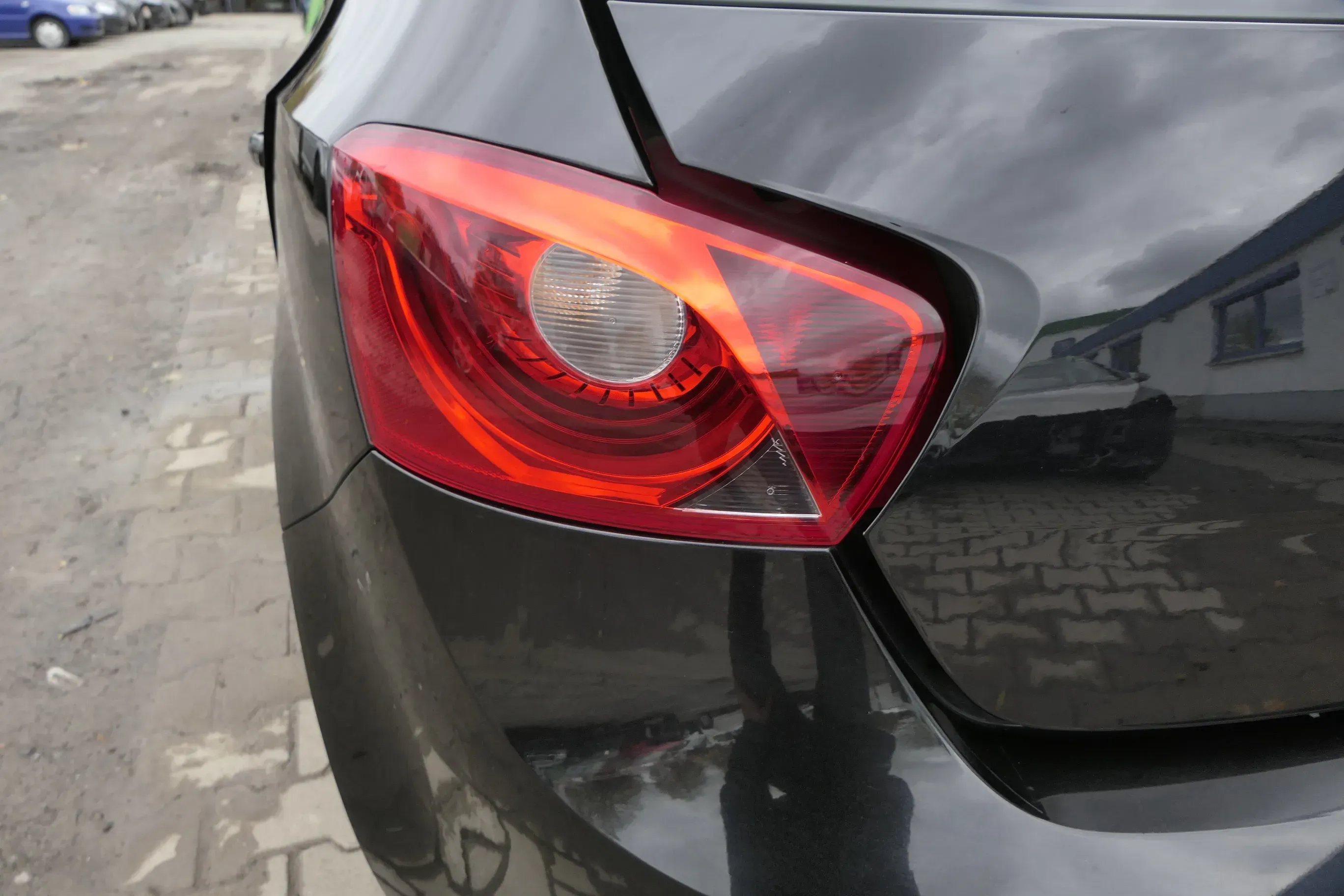Seat Ibiza 6J Rücklicht Rückleuchte original links außen 6J4945095H 4/5-Türer - Bild 1