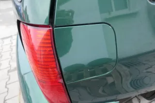 VW Lupo Seat Arosa Tankdeckel Deckel Tank Tankverschluß grün LA6N - Bild 1