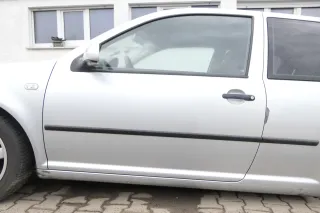 VW Golf 4 Tür vorne links Fahrertür 2/3-Türer silber LA7W ohneAnbauteile - Bild 1