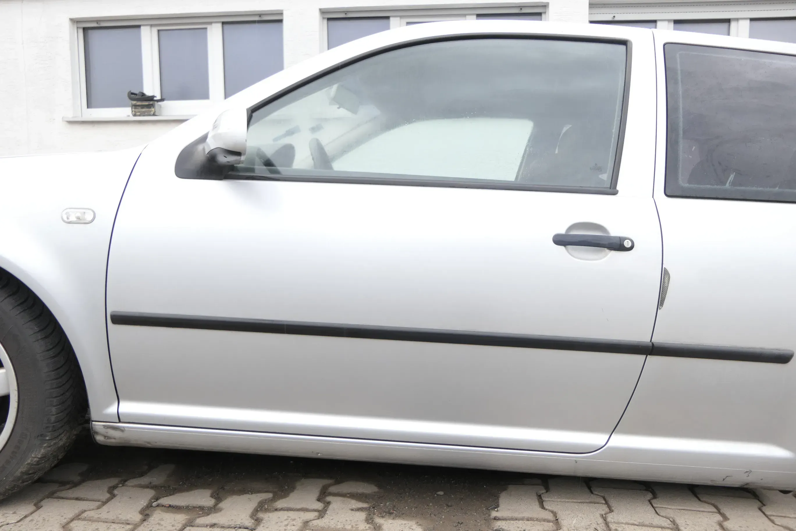 VW Golf 4 Tür vorne links Fahrertür 2/3-Türer silber LA7W ohneAnbauteile - Bild 1