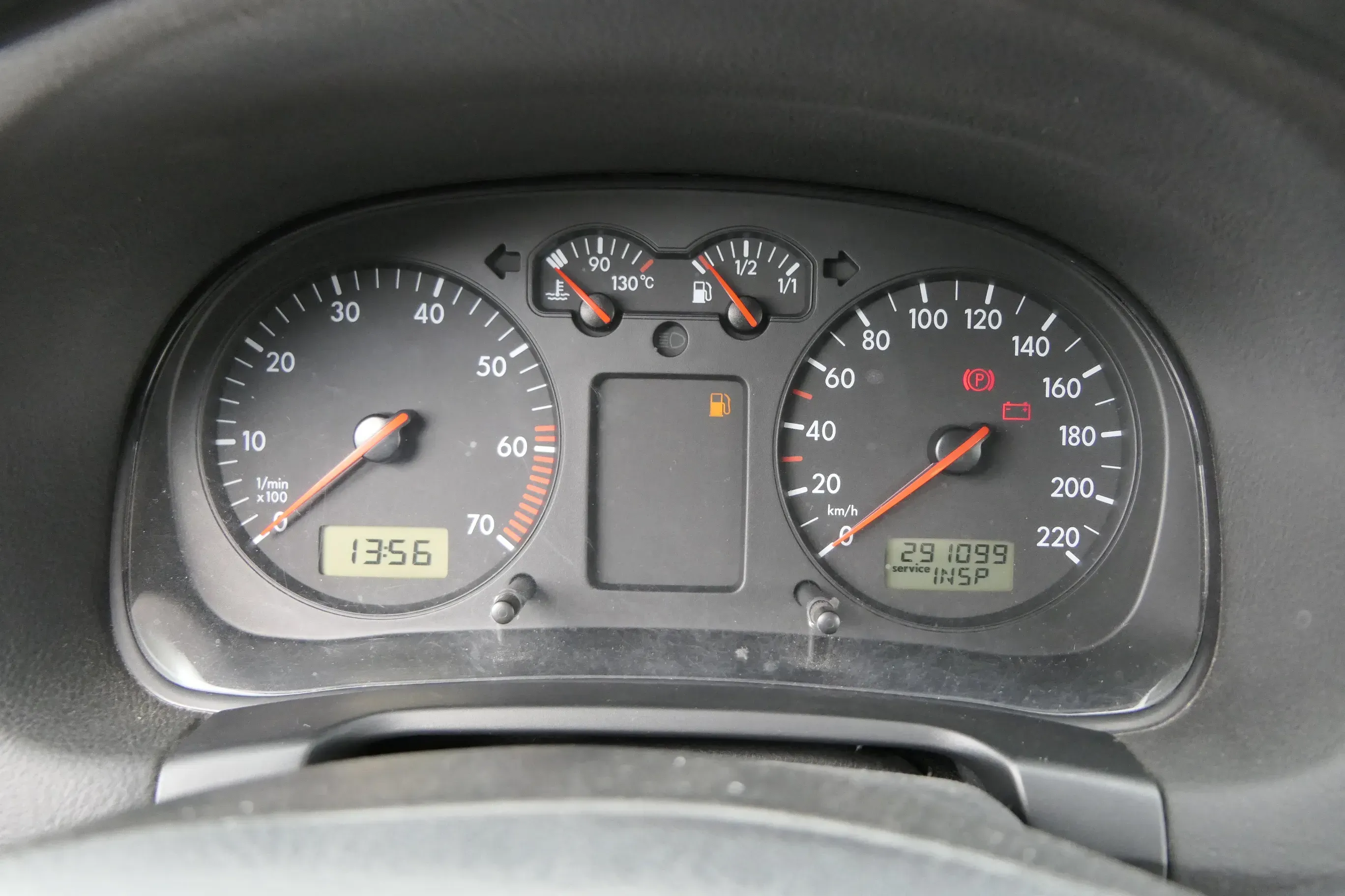 VW Golf 4 Tacho Tachometer Kombiinstrument 291.000km 1J0919860 1,4 16V 75PS 55kw - Bild 1