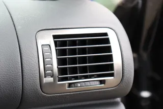 Skoda Superb 3U Lüftungsdüse Düse Lüftung rechts vorne 3U0819702G WNK - Bild 1