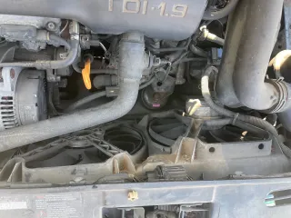 VW Golf 3 Schloßträger mit Kühler Halter 1,9 TDI 66kw - Bild 2