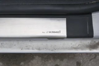 VW Golf 4 Einstiegsleisten rechts + links vorne 2/3-Türer vy E Kamei chrom silbe - Bild 3