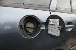 Fabia 6Y5 Combi Kombi Tankdeckel Deckel Tank Tankverschluß blau grau LF7V 9901 - Bild 3