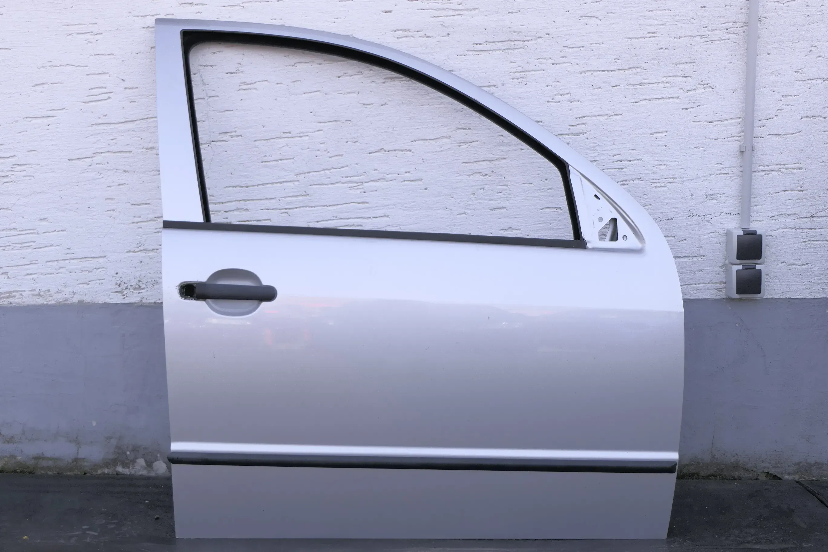 Skoda Fabia 6Y Kombi + Limousine Tür vorne rechts Beifahrertür grau silber LF7T - Bild 1
