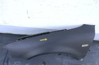 VW Passat 3B Kotflügel vorne links schwarz matt - Bild 4