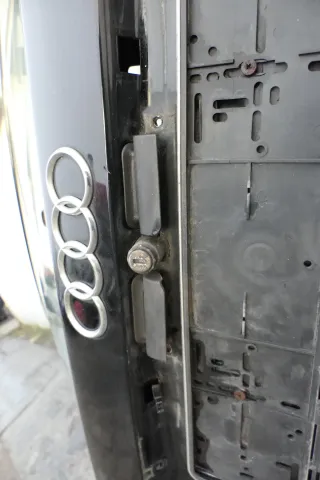 Audi A3 8L Heckklappe Kofferraumklappe Klappe hinten schwarz LY9B - Bild 5