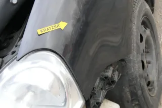 VW Polo 9N3 Kotflügel vorne links schwarz LC9Z - Bild 3