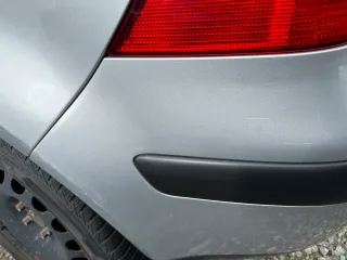 VW Golf 4 Limousine Stoßstange hinten Heckstoßstange Stoßfänger silber LA7W - Bild 8
