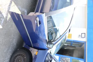 VW Polo Variant Kombi 6Kv oder Caddy 9Kv Tür vorne rechts blau LA5E ohneAnbau - Bild 2