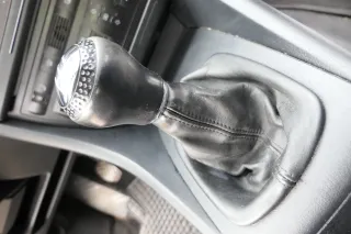 Audi A6 4B Schaltknauf Schaltsack Schaltknüppel original 5-Gang Leder schwarz - Bild 3