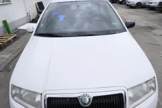 Skoda Fabia 6Y Motorhaube Klappe vorne weiß LF9E mit Grill vorn - Bild 1
