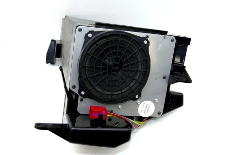 Audi A3 8L Subwoofer 8L0035381G Lautsprecher 8L0 035 381 G