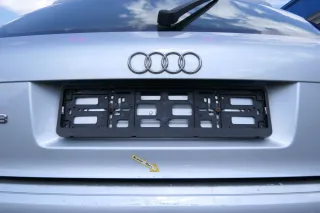 Audi A3 8P 2/3-Türer Heckklappe Klappe hinten grau silber LX7W 2/3-Türer - Bild 2