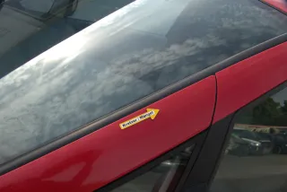 VW Sharan 7M Kotflügel links vorne rot bis ca. Ende 1999 passend - Mängel - Bild 6