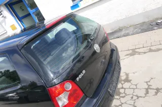 VW Polo 9N3 9N Heckklappe Kofferraumklappe Klappe schwarz L041 - Scheibe - Bild 5