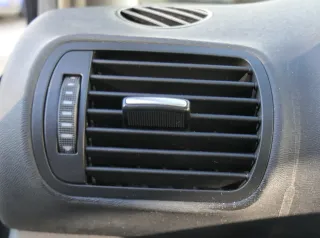 1x Audi A3 8L Lüftungsdüse Düse Lüftung links rechts schwarz - Bild 1