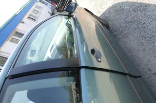 Polo 9N 9N3 Tür vorne rechts Beifahrertür 2/3-Türer grün LA6L ohneAnbauteile - Bild 3