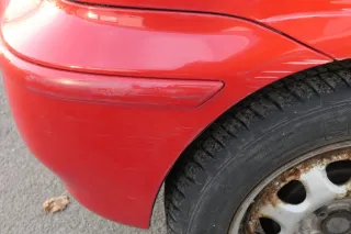 VW Polo 6N2 Stoßstange hinten Heckstoßstange Stoßfänger rot LP3G flash - Bild 2