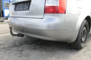 Audi A4 8E B6 Kombi Avant Stoßstange hinten mit Spoiler grau LY7Q - Bild 3