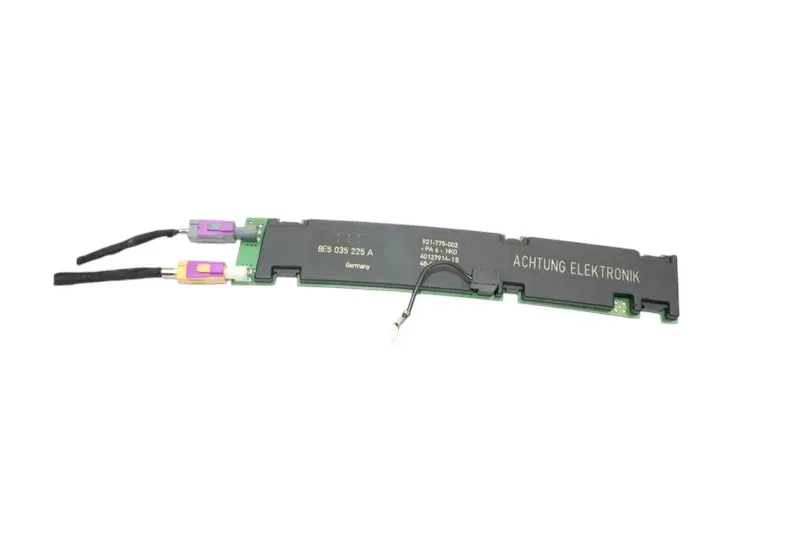 Audi A4 8E B6 Limousin Antenne 8E5035225A original Verstärker Antennenverstärker - Bild 1