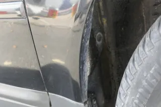 Audi A6 4B Kotflügel vorne rechts schwarz LY9B (bis ca.Mitte 2001passend - Bild 5