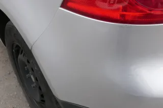 VW Golf 5 1K Limousine Stoßstange hinten Heckstoßstange silber grau LA7W silb - Bild 5