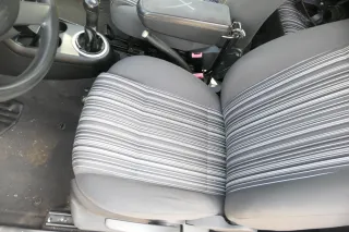 VW Fox Sitz Fahrersitz vorne links OHNEAirbag höhenverstellbar - Bild 3