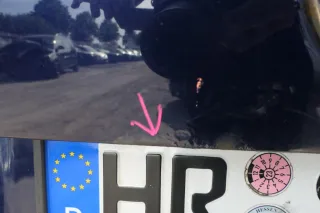VW Touran 1T Heckklappe Kofferraumklappe hinten blau LB5N mit Scheibe -Rost - Bild 8