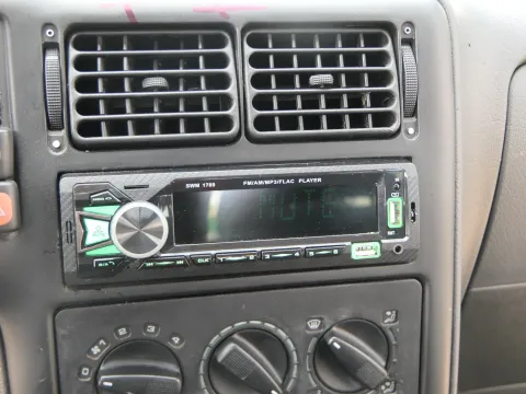 VW Golf 4 Bora T5 T4 Radio SWM 1789 FM AM MP3 FLAC USB Player AUX