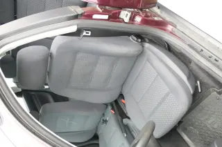 Audi A4 B5 Türdichtung Dichtung Tür vorne links Fahrertür innen auch rechts Beif - Bild 3