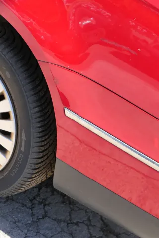 Passat 3C Limousine Stoßstange hinten Heckstoßstange Stoßfänger rot LY3D - Bild 13