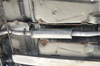 Audi 80 Auspuff Mittelschalldämpfer Mitte Endschalldämpfer 2,0 ABT Benzin - Bild 3