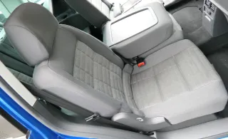 VW Touran Sitz hinten rechts (hinterm Beifahrersitz) Rücksitz anthrazit - 108447 - Bild 1