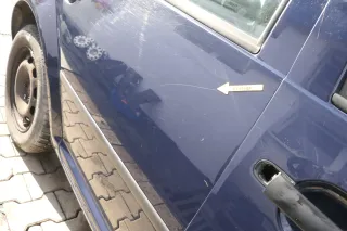 VW Golf 4 Bora Tür hinten rechts nur Kombi /Variant blau LA5G ohne Anbauteile - Bild 3