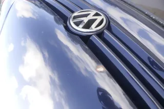 VW Golf 4 Motorhaube Haube Klappe vorne blau LA5G - Bild 5