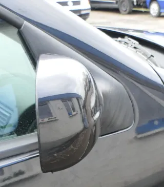 VW Bora Golf 4 elektrischer Spiegel Außenspiegel rechts mit Glas schwarz LC9Z KM - Bild 3