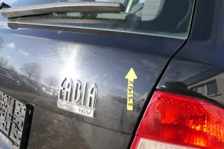 Skoda Fabia 6Y6 Schrägheck Heckklappe Kofferraumklappe hinten schwarz LF9R - Bild 11